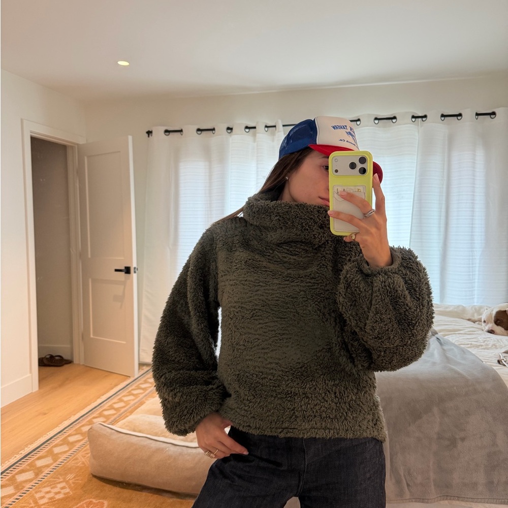 Lululemon Athletica Green Sherpa Sweater